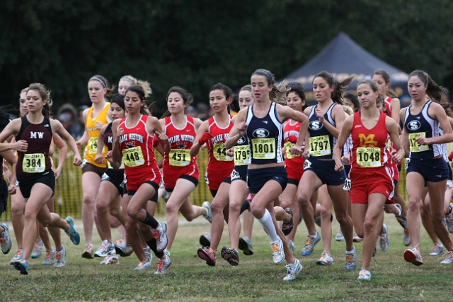 2009 CIF XC Girls D2-019.JPG - 2009 California CIF Cross Country Championships, Woodward Park, Fresno, California